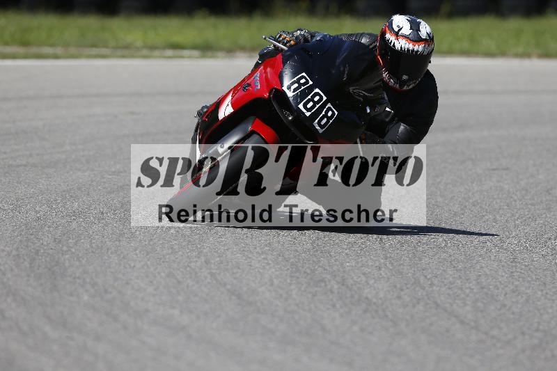 /Archiv-2024/56 10.08.2024 Plüss Moto Sport ADR/Freies Fahren/888